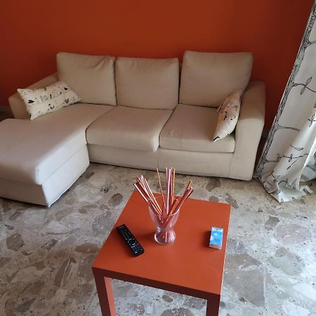 Vesuvio Corner - Spacious And Colorful Apartment In San Giorgio, Very Close To Napoli, Ideal For Families And Groups, Close To Pompeii, Sorrento... ซาน จอร์จิโอ อะ เครมาโน ภายนอก รูปภาพ
