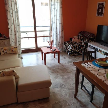 Vesuvio Corner - Spacious And Colorful Apartment In San Giorgio, Very Close To Napoli, Ideal For Families And Groups, Close To Pompeii, Sorrento... ซาน จอร์จิโอ อะ เครมาโน ภายนอก รูปภาพ