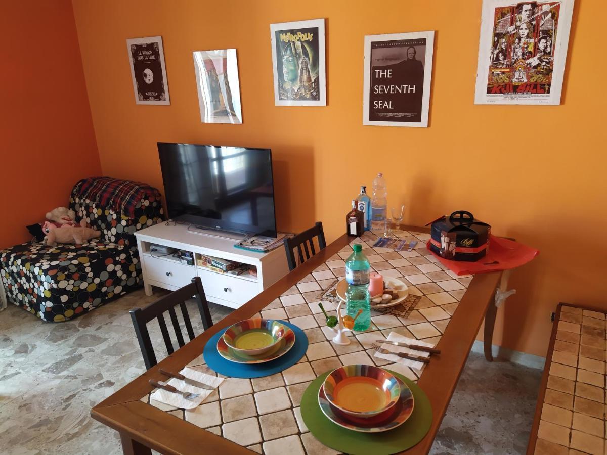 Vesuvio Corner - Spacious And Colorful Apartment In San Giorgio, Very Close To Napoli, Ideal For Families And Groups, Close To Pompeii, Sorrento... ซาน จอร์จิโอ อะ เครมาโน ภายนอก รูปภาพ